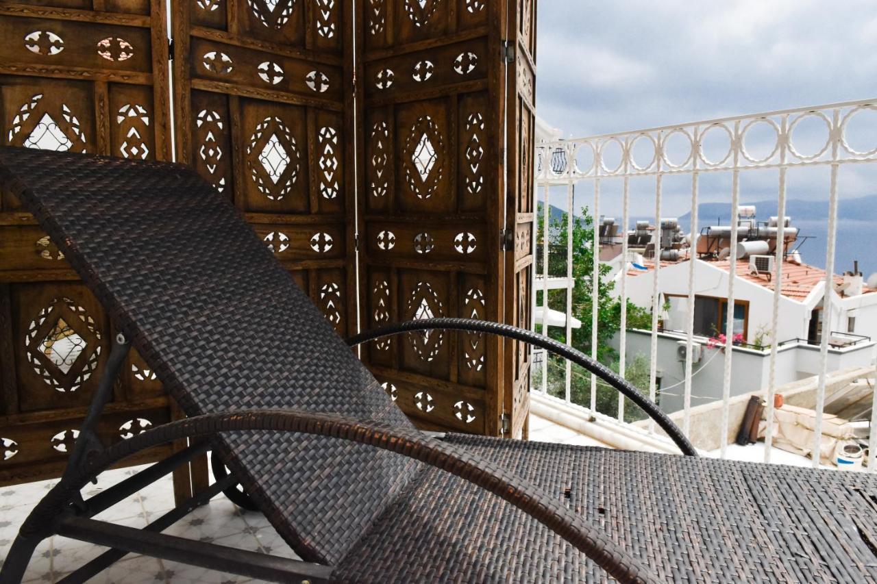 Smyrna Pansiyon Kaş Exteriör bild