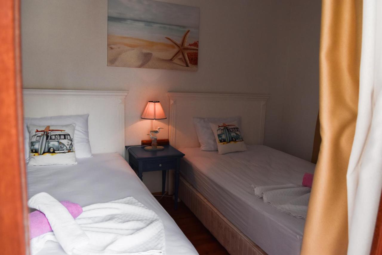 Smyrna Pansiyon Kaş Exteriör bild