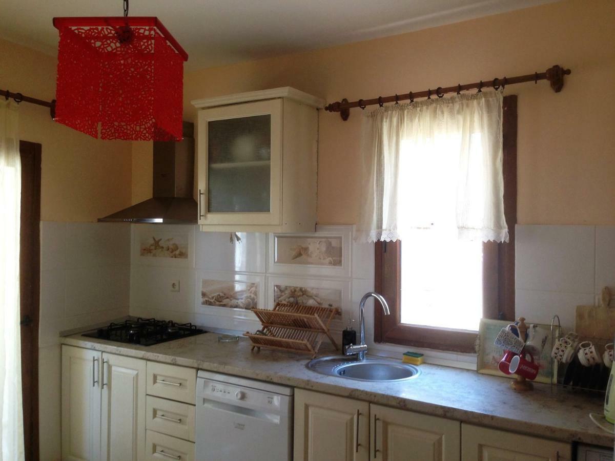 Smyrna Pansiyon Kaş Exteriör bild