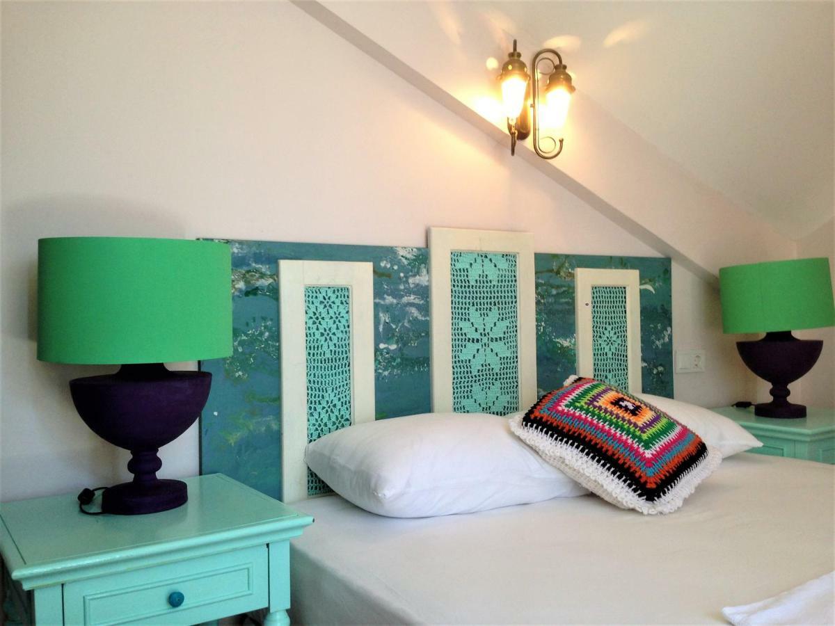 Smyrna Pansiyon Kaş Exteriör bild