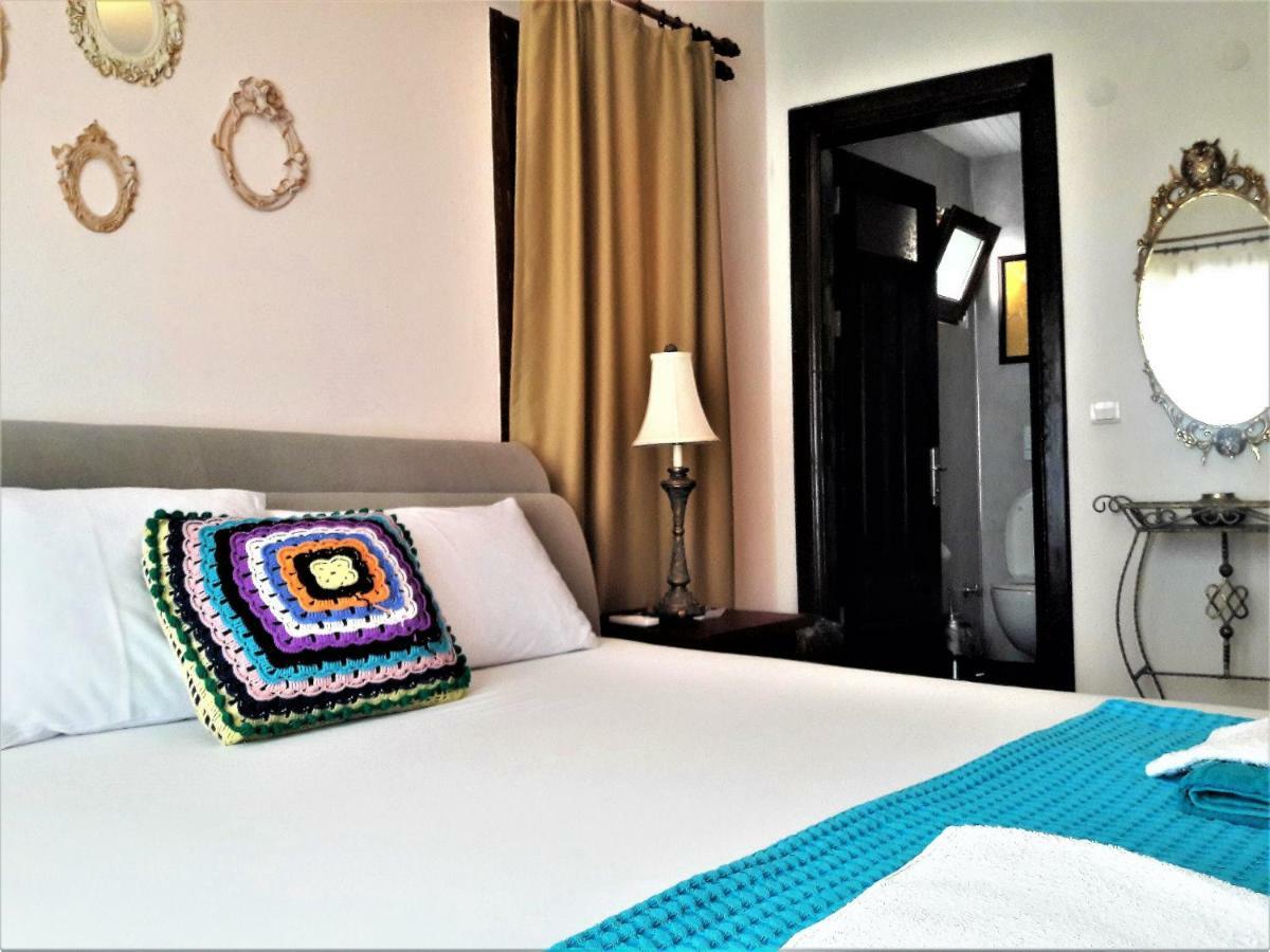 Smyrna Pansiyon Kaş Exteriör bild